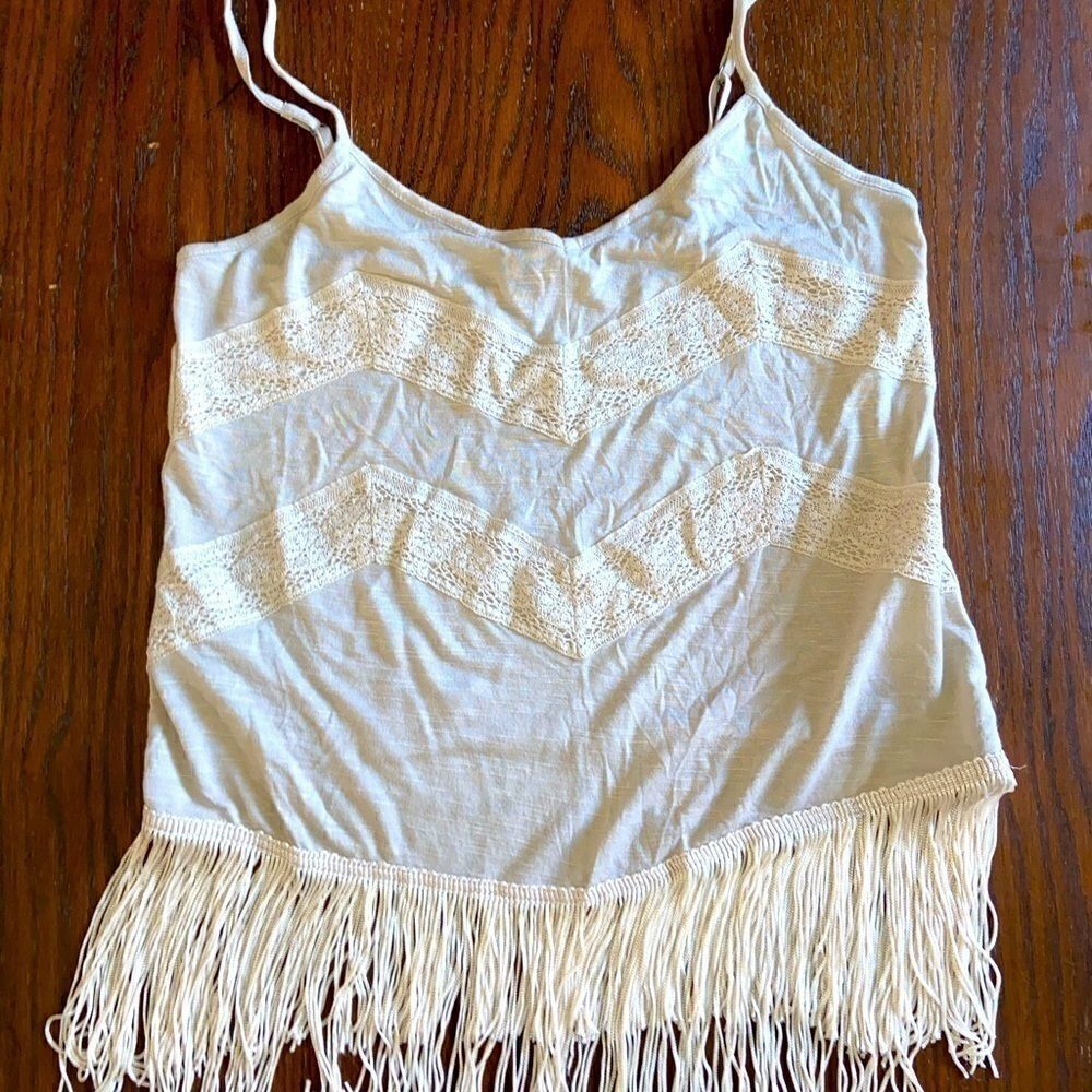 Woman’s American eagle fringe crop top